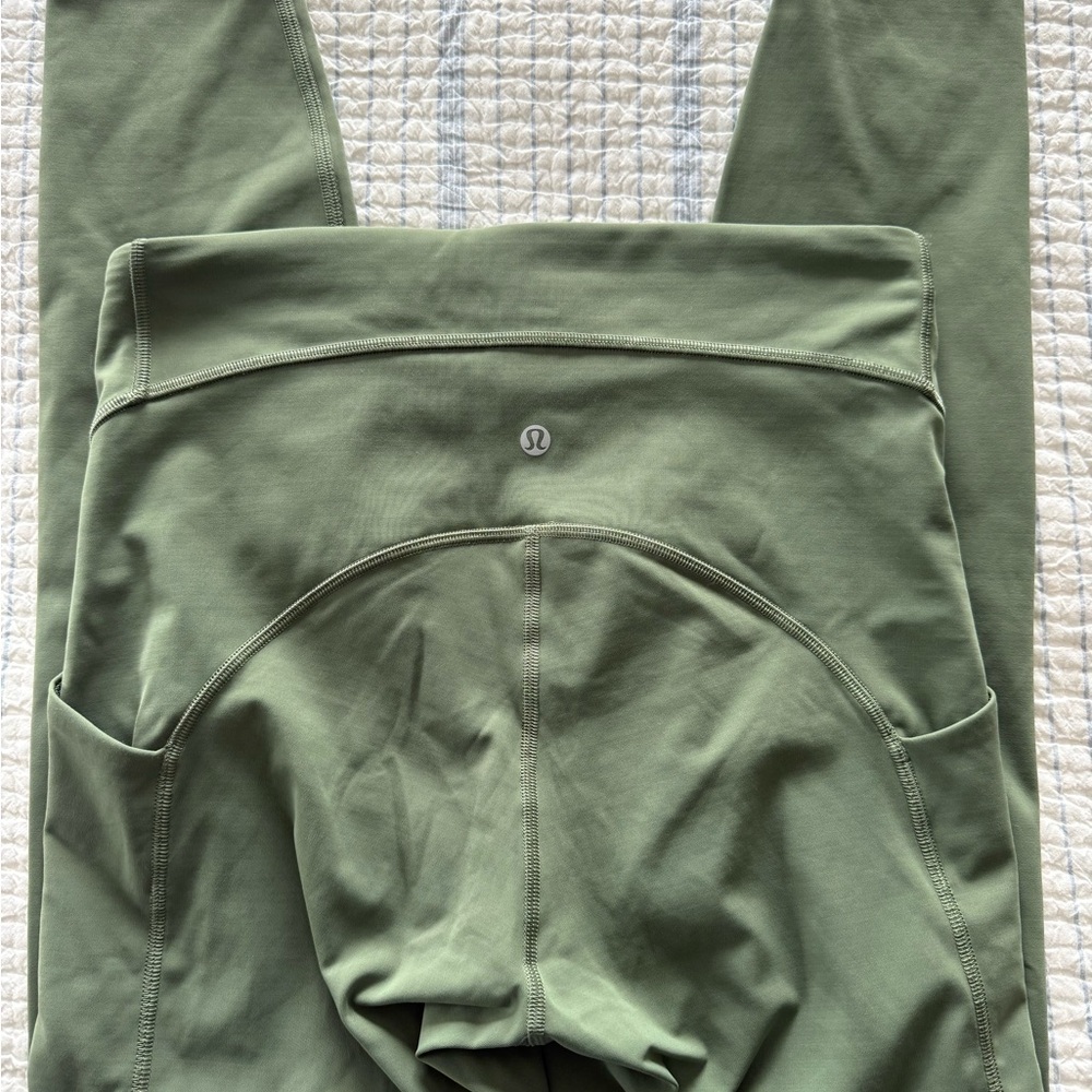 lululemon Women's Green leggings